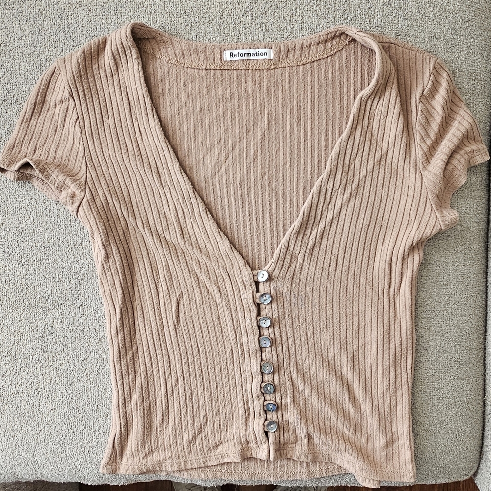 Reformation Tan Ribbed Button-Up Women's Top - Picture 2 of 6